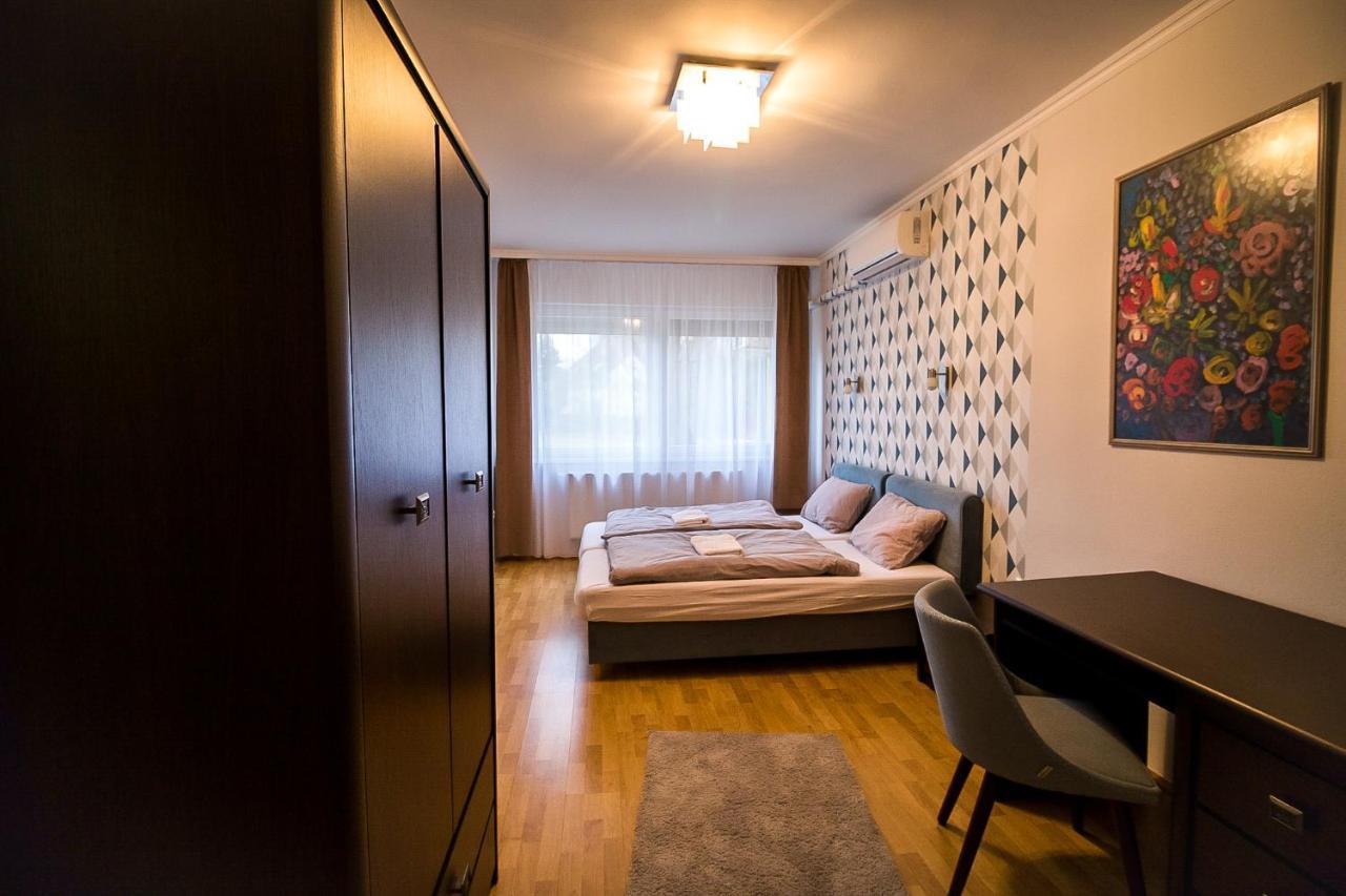 Thermal Next I Weninger Apartman Kiskunhalas Esterno foto